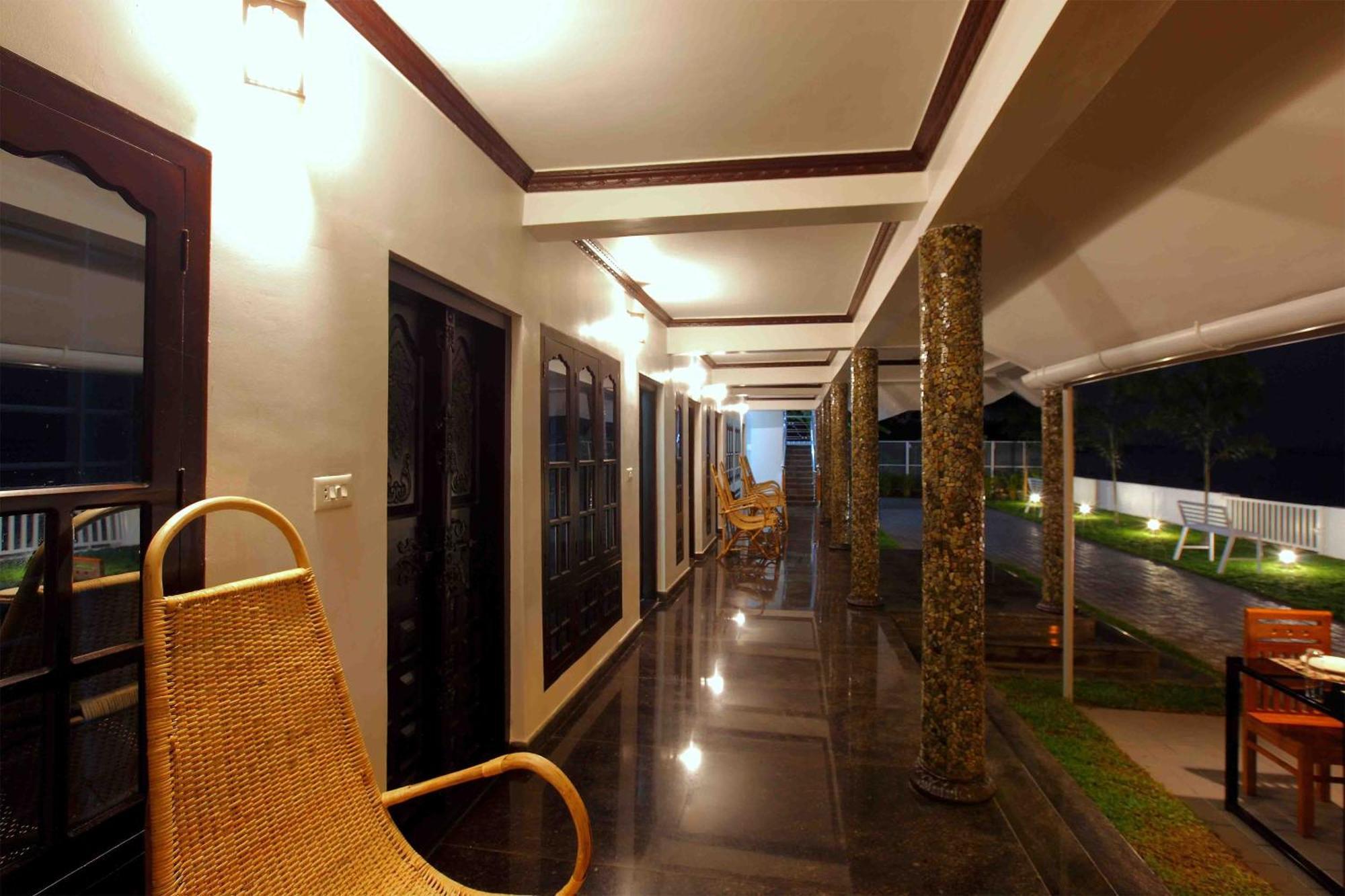 Vembanad Village Backwater Resort Alappuzha Extérieur photo