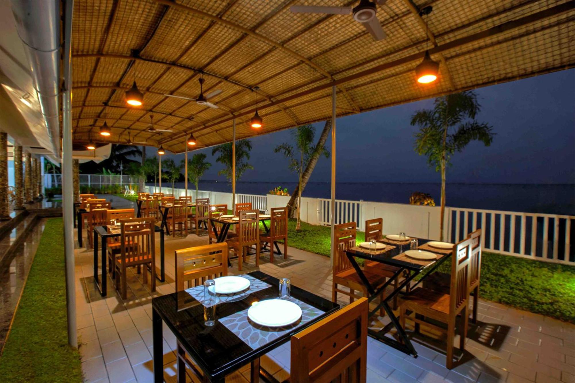 Vembanad Village Backwater Resort Alappuzha Extérieur photo