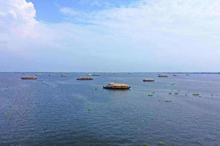 Vembanad Village Backwater Resort Alappuzha Extérieur photo